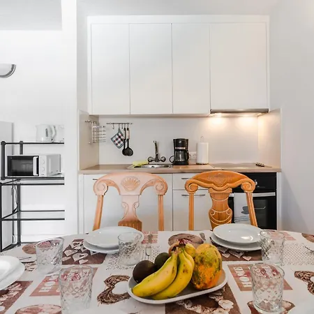 Oceanfront 2 Bedrooms Holiday Home In Tenerife South San Miguel de Abona Exterior photo